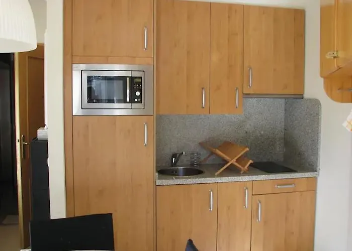 Precioso A Pie De Pista En סיירה נבדה